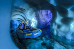 Hintertuxer Gletscher Tour im Natureispalast für 2