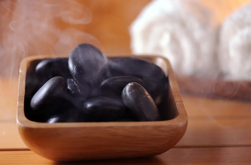 Hotstone Massage Berlin - Alexanderplatz
