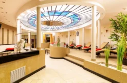 Hotstone Massage mit Spa Berlin - Friedrichstrasse