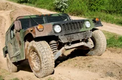 Hummer H1 im Gelände fahren in Mitteldeutschland (30 Min.)