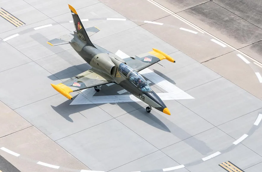 Jet Fliegen L-39 in Aosta