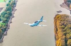 Kampfflugzeug selber fliegen (30 Min.)