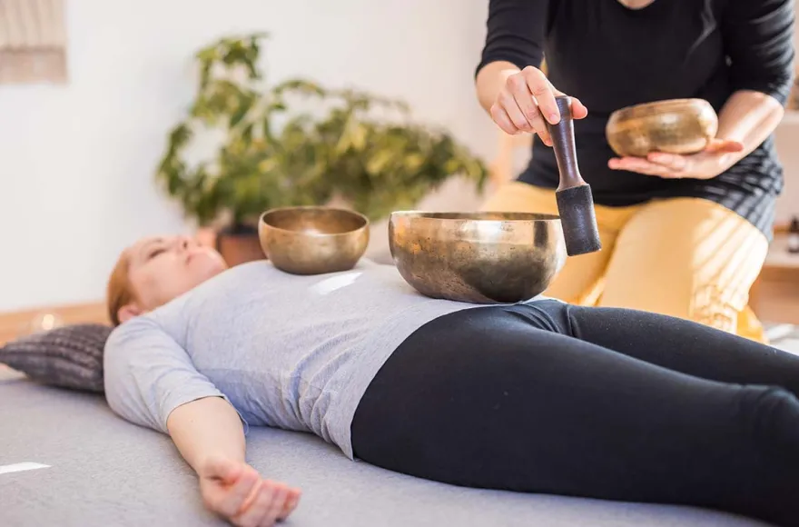 Klangschalenmassage bei Pforzheim