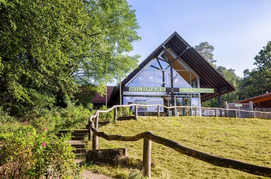 Kurzurlaub mit Tierpark und Dinner Hanau für 2 (2 Nächte)