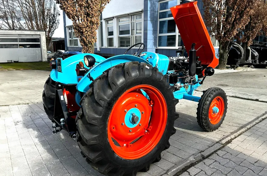 Lamborghini Traktor fahren Sindelfingen (Sonnenaufgang)