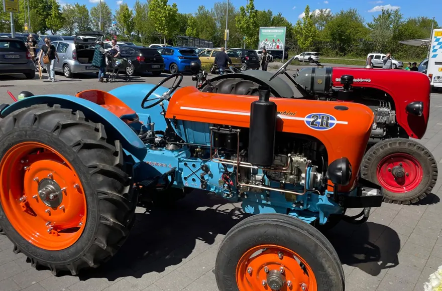 Lamborghini Traktor fahren Sindelfingen (Sonnenaufgang)