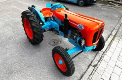 Lamborghini Traktor fahren Sindelfingen (Halbtags)