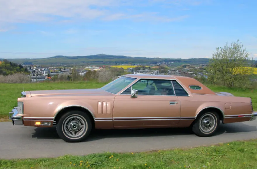 Lincoln Continental Mark V fahren bei Koblenz (1 Tag)