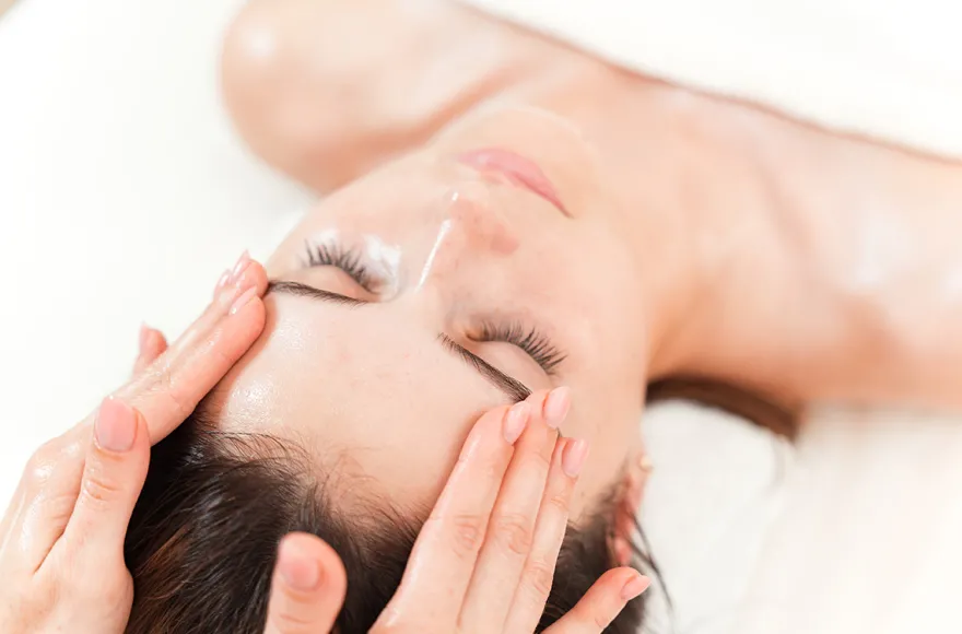 Lymphdrainagen-Massage Löhne (Gesicht)