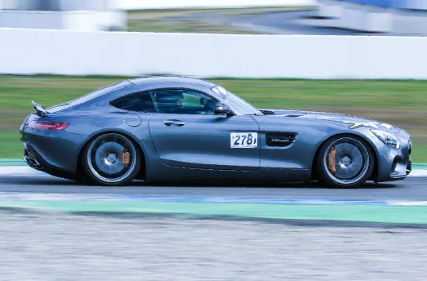 Mercedes AMG GT-S Rennstreckentraining