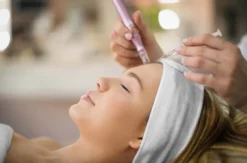 Microneedling Düsseldorf (60 Min.)