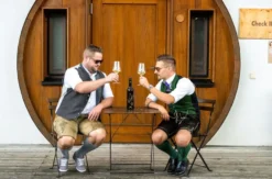 Männer Urlaub in der Weinfass Suite für 2 (1 Nacht)