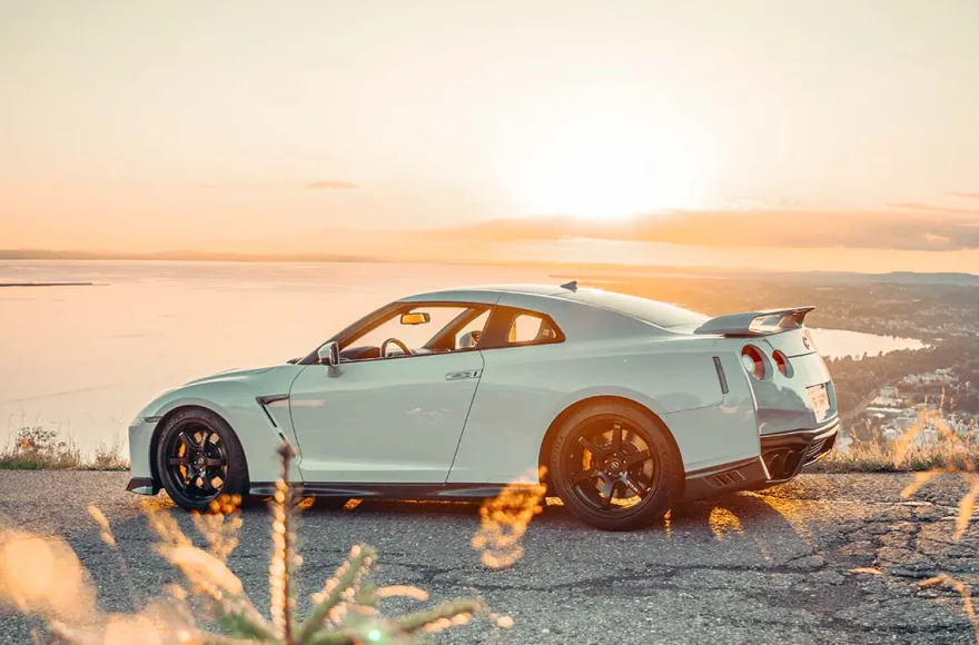 Nissan GT-R fahren (12 Std.)