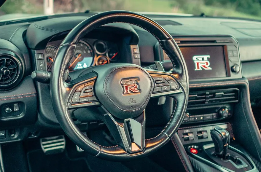 Nissan GT-R fahren (12 Std.)
