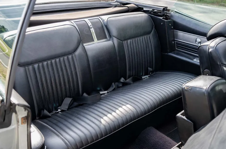 Oldtimer Erlebnisfahrt mit Chauffeur Hamburg