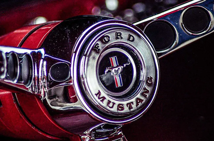 Oldtimer Ford Mustang mieten Krummennaab (1 Tag)