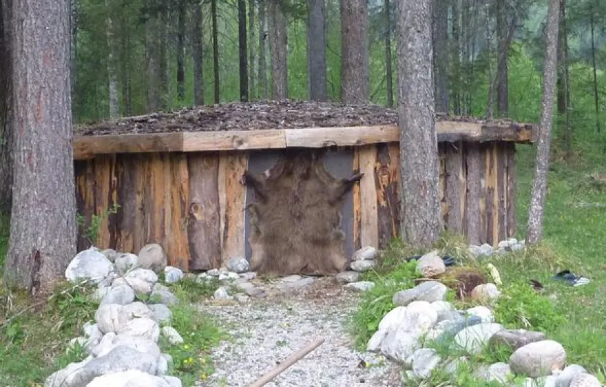 Outdoor Survival Camp Brandenberg