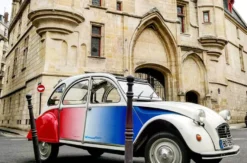Paris Sightseeing in der Ente für 2