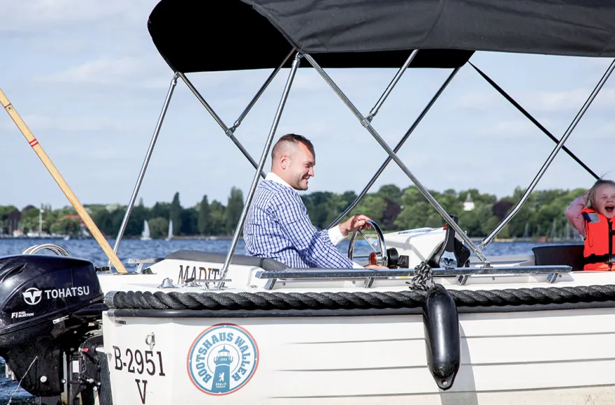 15 ps Motorboot mieten Berlin