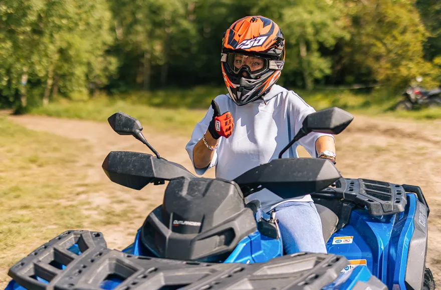 Quad Offroad fahren Prag (1 Std.)