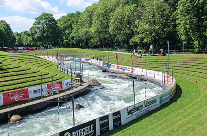 Rafting im Eiskanal Augsburg