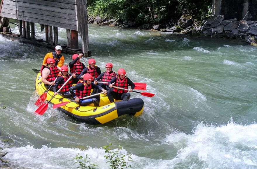 Rafting Tour für Groß & Klein in Österreich