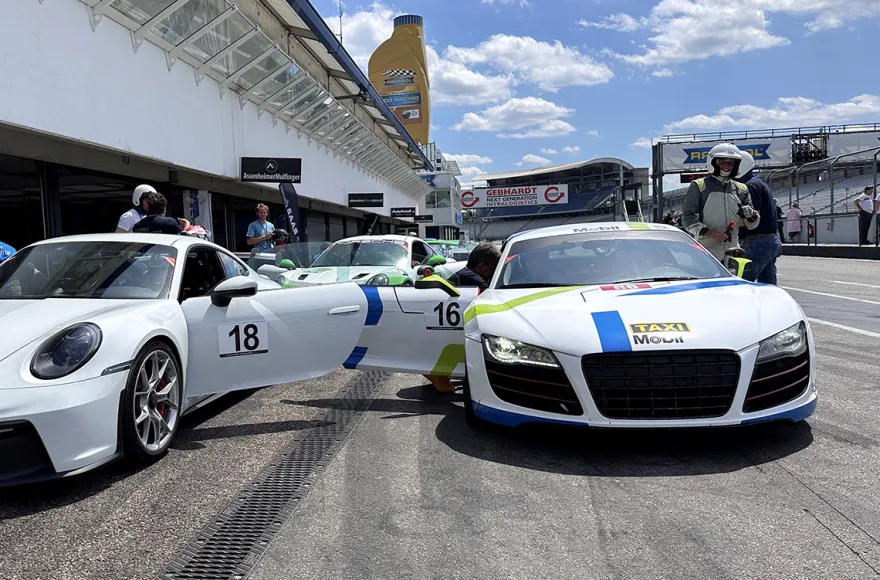 Renntaxi Audi R8 (4 Rdn) Bilster Berg