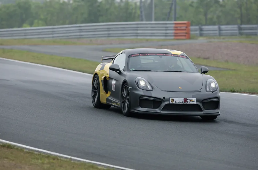 Renntaxi Porsche Cayman (3 Rdn.)