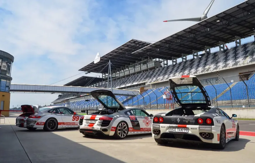 Rennwagen selberfahren 4 Autos á 2 Rdn Bilster Oschersleben