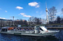 Schiffsrundfahrt in Berlin (1 Stunde)