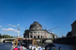 Schiffsrundfahrt in Berlin (1 Stunde)