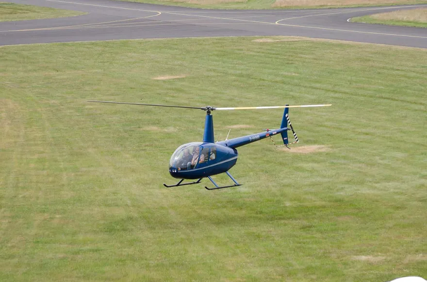 Schlösser-Rundflug im Hubschrauber über Potsdam