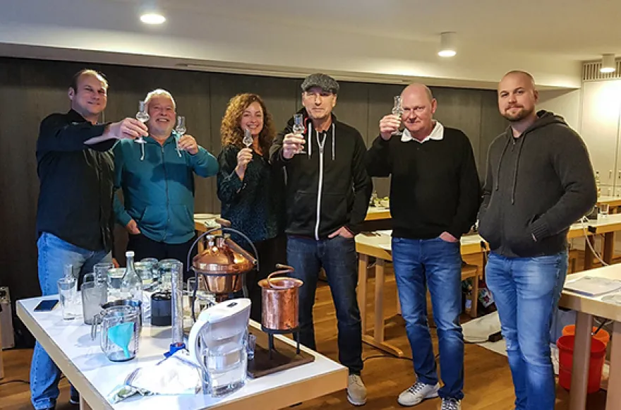 Schnapsbrenn-Seminar und Gin Herstellung München
