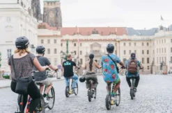 Sightseeing mit dem E-Scooter in Prag