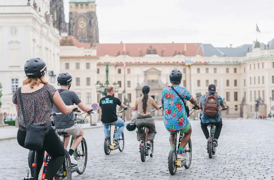 Sightseeing mit dem E-Scooter in Prag