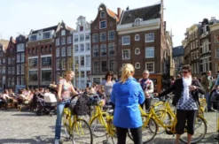 Sightseeing-Radtour durch Amsterdam für 2