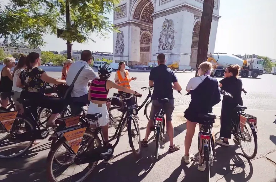 Sightseeing-Radtour durch Paris