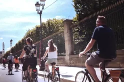 Sightseeing-Radtour durch Paris