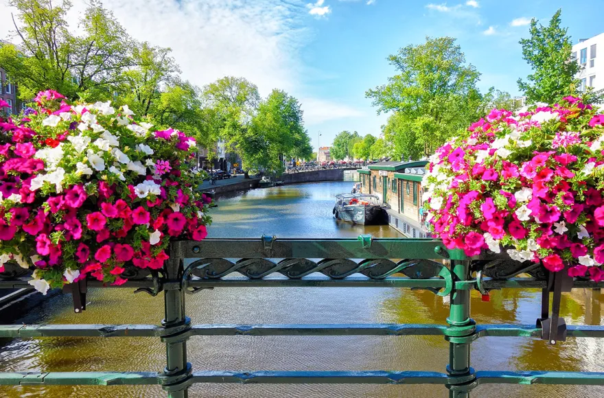 Städtetrip Amsterdam mit Grachtenfahrt