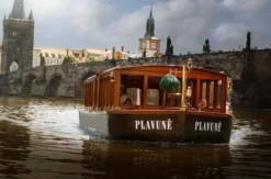 Städtetrip mit Schifffahrt Prag für 2 (1 Nacht)