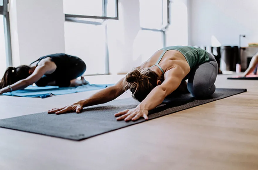 Stretch & Tone Pilates Online (50 Min.)