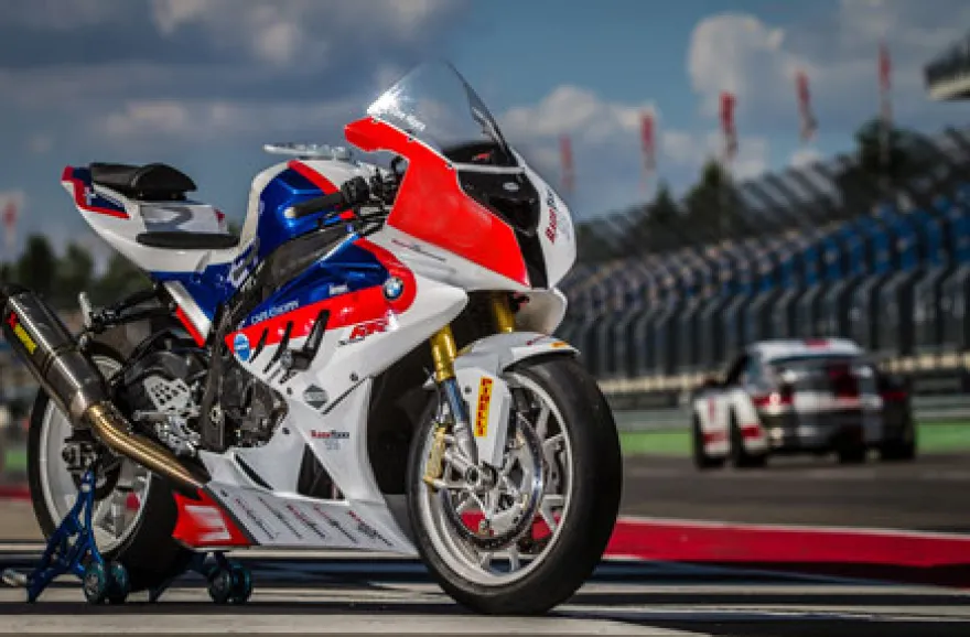 Superbike Renntaxi