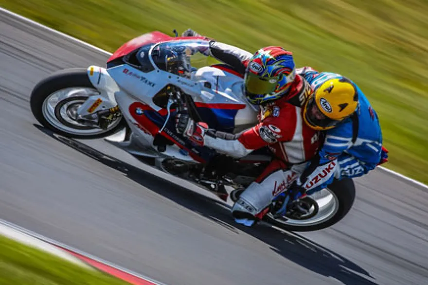 Superbike Renntaxi
