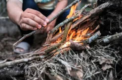 Survival Kurs Dettmannsdorf (Feuer und Schutz)
