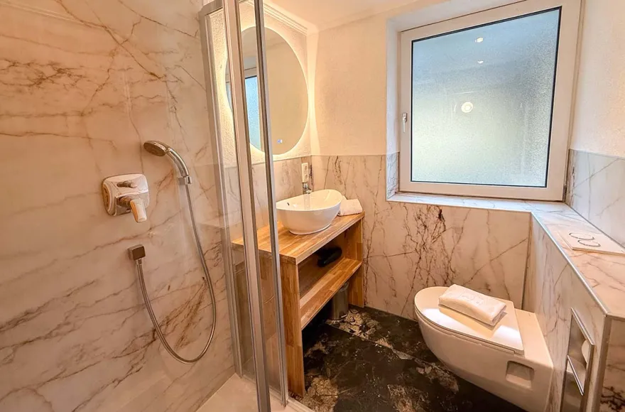 Thermenurlaub in Bad Gastein für 1 Person (2 Nächte)