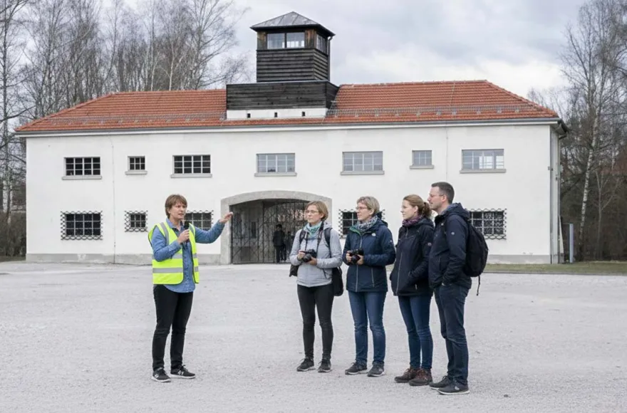 Tour KZ-Gedenkstätte Dachau (4,5 Std.)