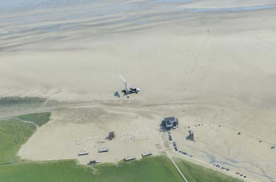 Tragschrauber Rundflug Heide/Büsum (30 Min.)