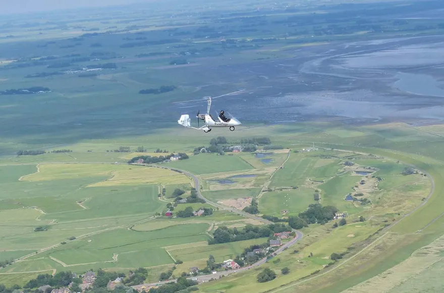 Tragschrauber Rundflug Heide/Büsum (30 Min.)