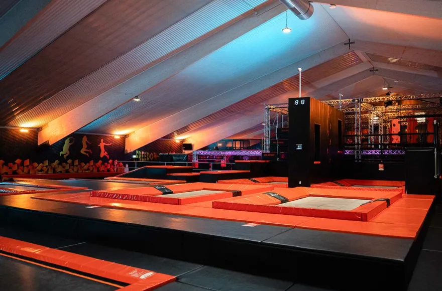 Trampolin Park für 2