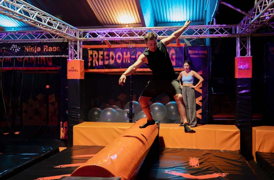 Trampolin Park für 2